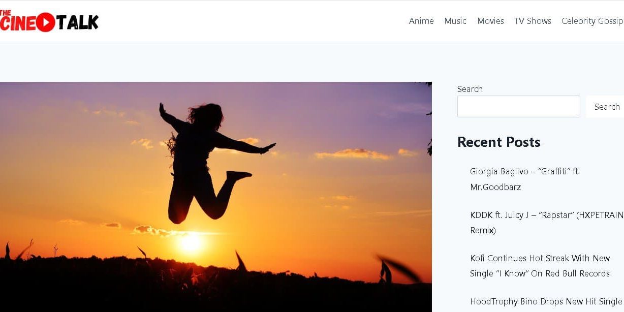 T. Dench Patel arrives at The Cine Talk